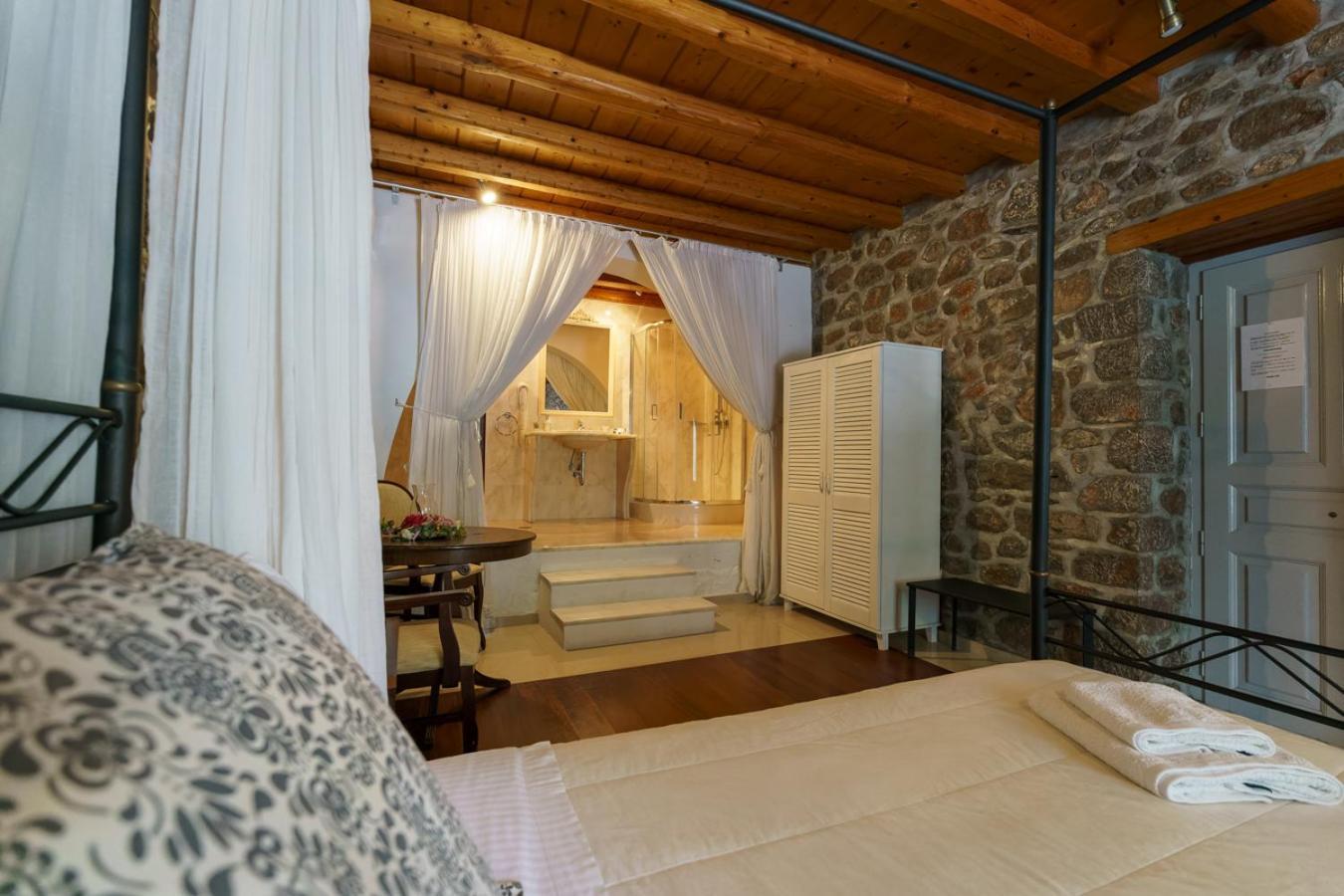 Nereids Guesthouse Хидра Екстериор снимка